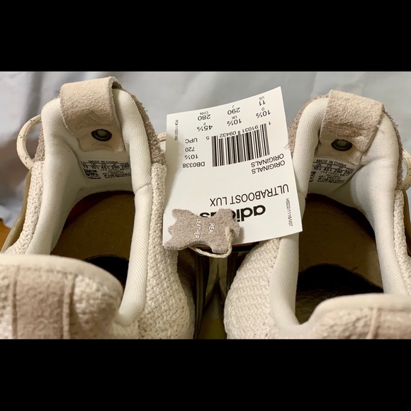 Ultra Boost LUX SNS Vintage White consortium NWT - Picture 7 of 8